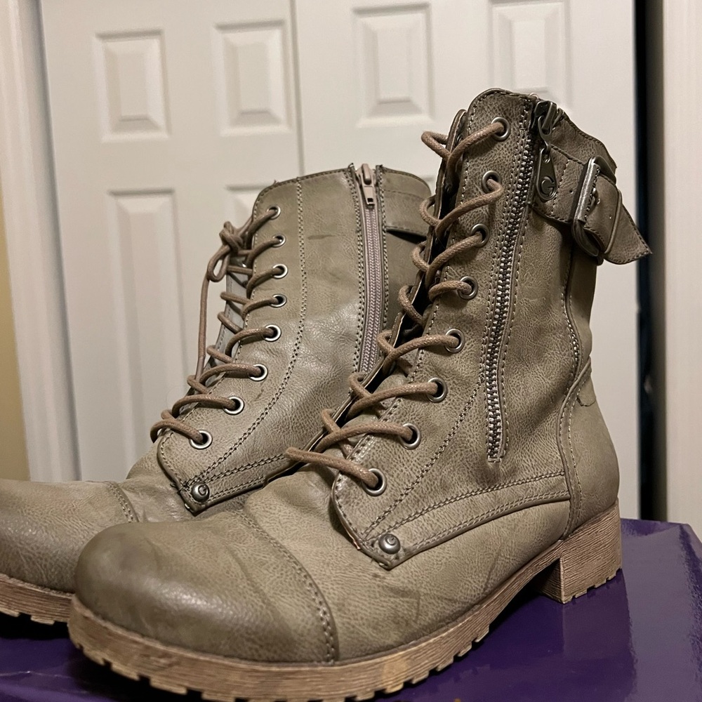G by GUESS Gray Green Combat Boots